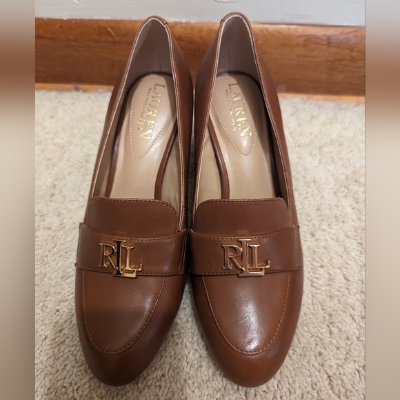 Lauren Ralph Lauren Size 5B Tan Leather Pumps - Picture 2 of 8